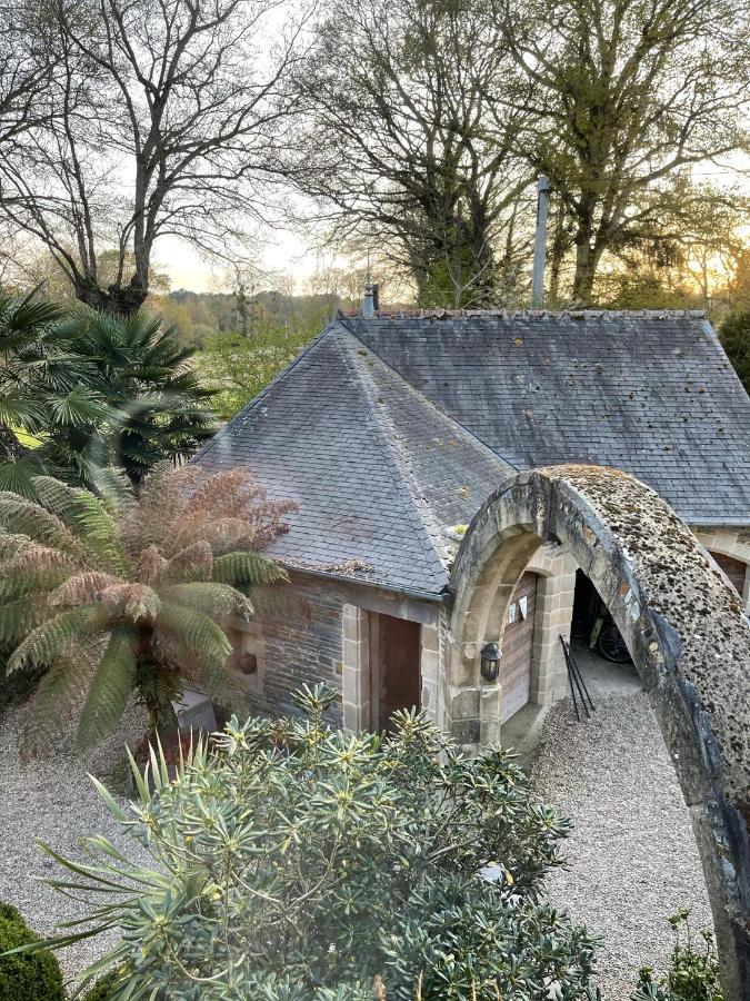 Le Clos Saint Fiacre Hotel Carentoir Exterior foto